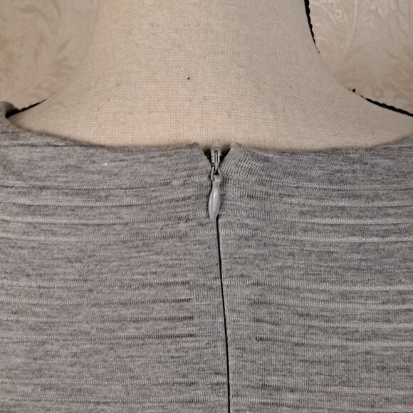 I State Size XS Gray Shift Dress Burnout Metallic Textured Stripes Long Sleeve - Picture 6 of 10